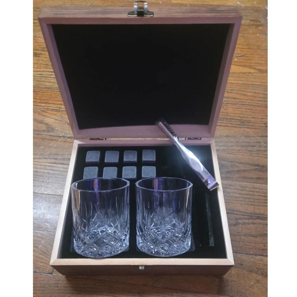 SUPERSUN Whiskey Stone Set 2 Glasses 8 Granite Chilling Rocks Wood Box‎ Gift Set